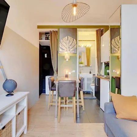 Design - Buttes Chaumont Apartamento *